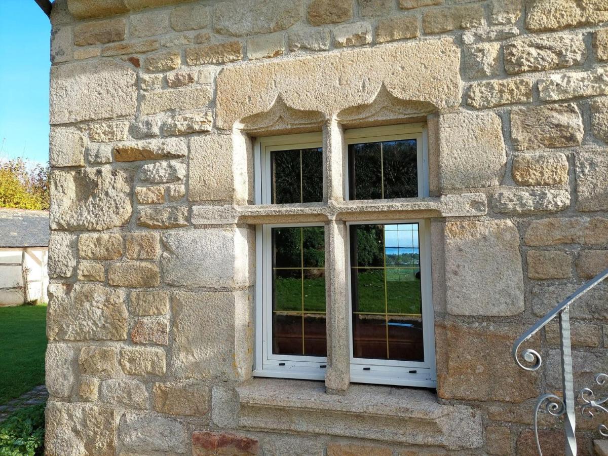 Breton Granite Stone House With Fantastic Sea Views Vila Saint-Pol-de-Léon Exterior foto