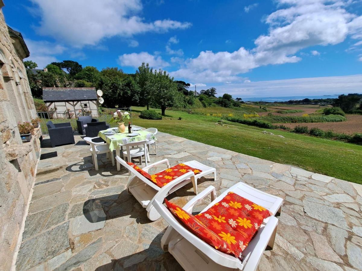Breton Granite Stone House With Fantastic Sea Views Vila Saint-Pol-de-Léon Exterior foto